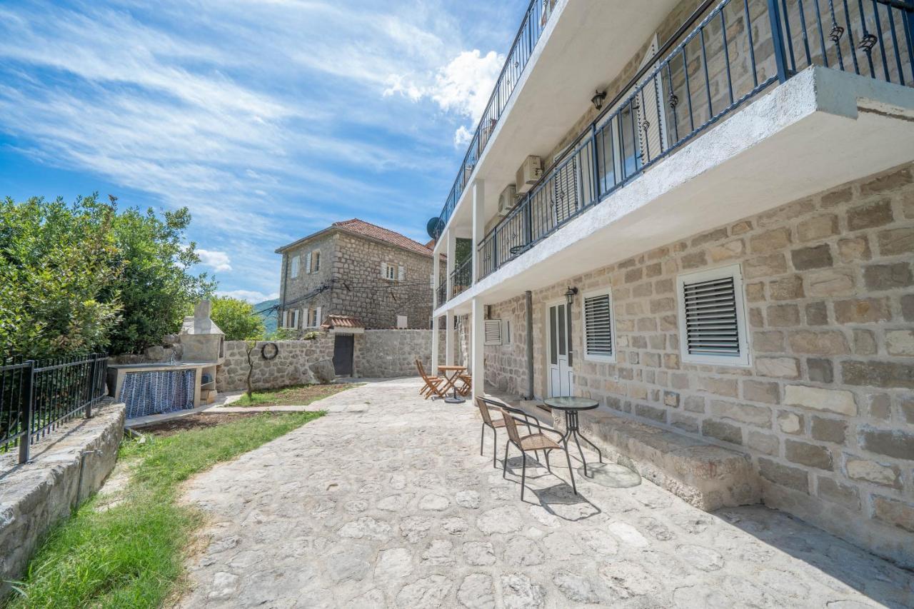 Villa Amfora Lipci Exterior photo